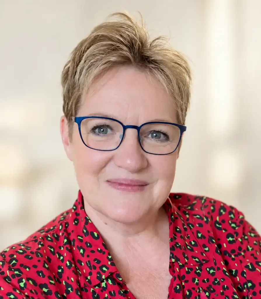 Sue Taylor Wedding and Funeral Celebrant